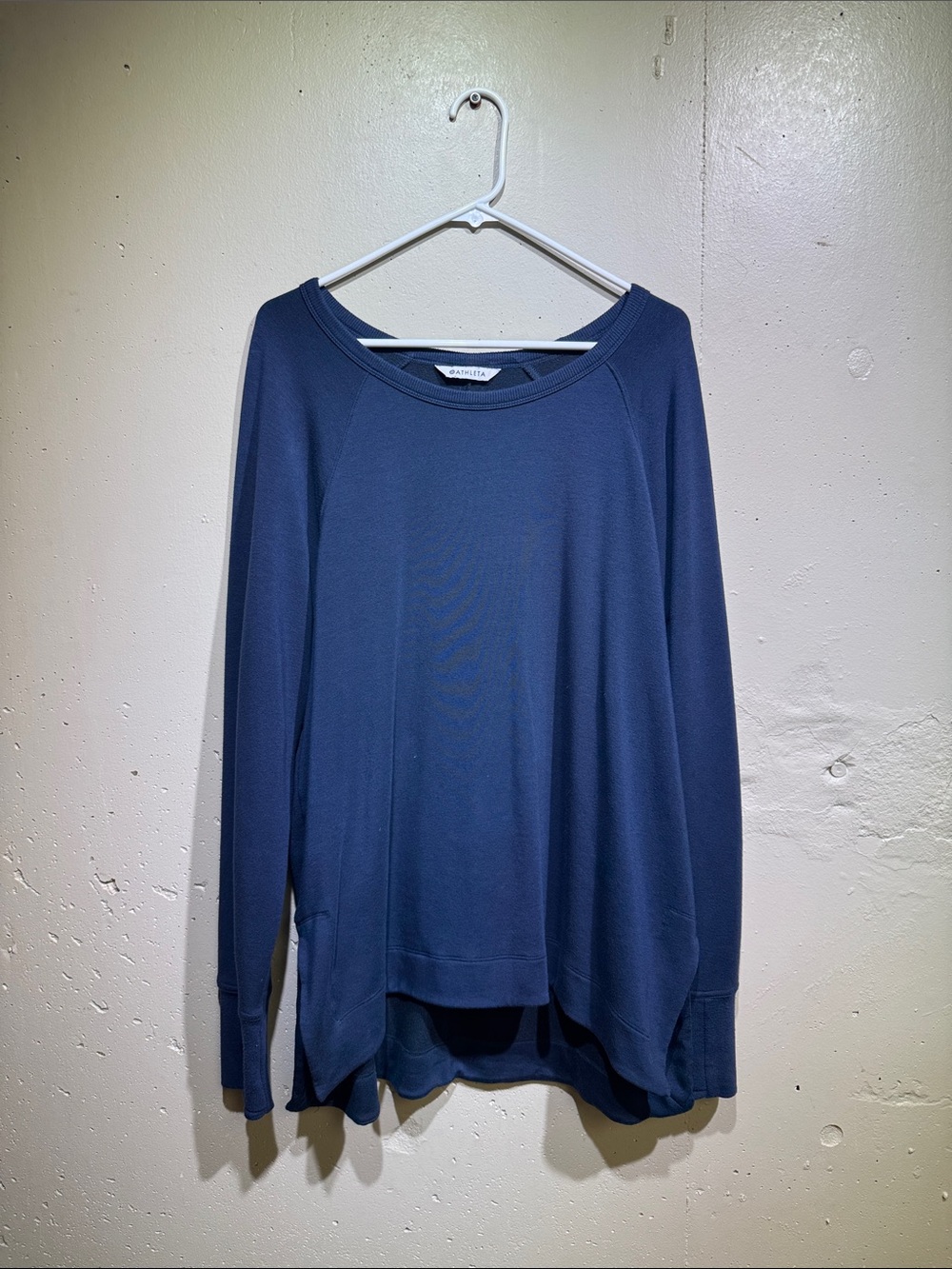 Athleta Navy Relaxed Long-Sleeve Pullover